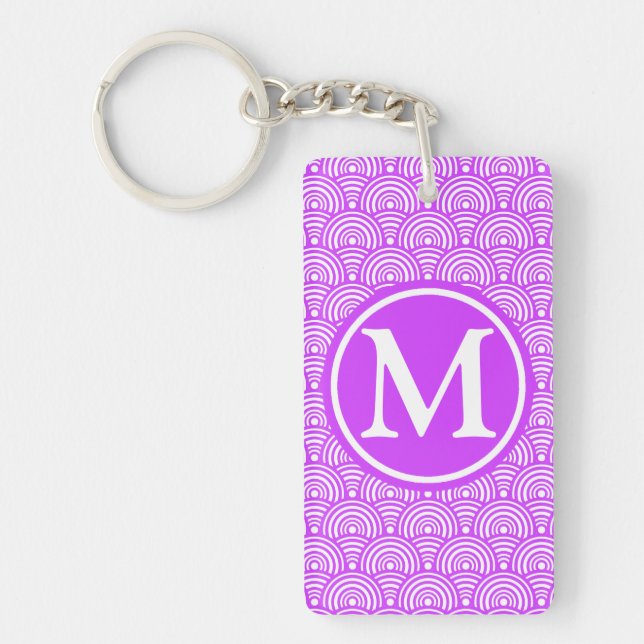 Lila Monogrammed Fish Scales (Framsidan)