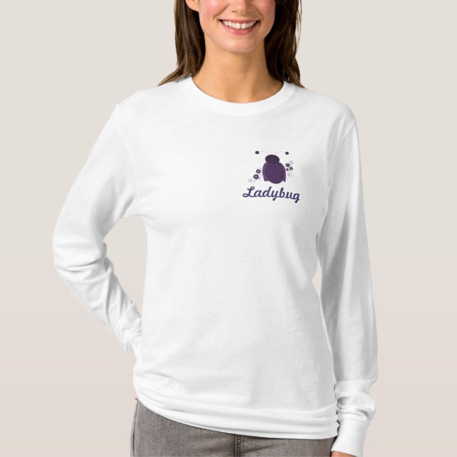 Lila Nyckelpiga Design Tee Shirt (Framsida)