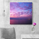 Lila Ocean Sunset Photo Dream - det gör det genom  Canvastryck<br><div class="desc">"Om du kan drömma det, kan du göra det." För allt är möjligt, gång du tänker på det. Slappna av med den här fotokonsduken av en underbar, mjukt upplyst lila, rosa och blå solnedgång över Stilla havet. Gör en underbar upplyftande och inspirerande gåva! Du kan enkelt anpassa den här väggkonsten...</div>