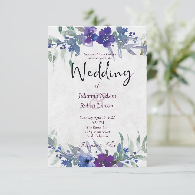 Lila och blå akvarell blommande bröllopsinbjudan inbjudningar (Stående Fram)