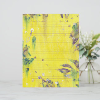 Lila och blå blad på gult, linjerat brevpapper