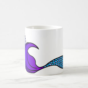 Lila och blå sjöjungfru svan på ett kaffe mugg