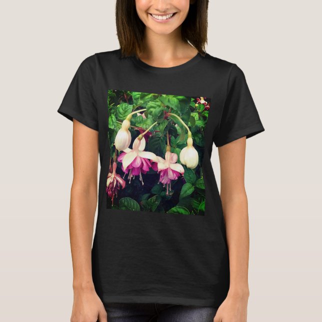 Lila och gräddblommor t shirt (Framsida)