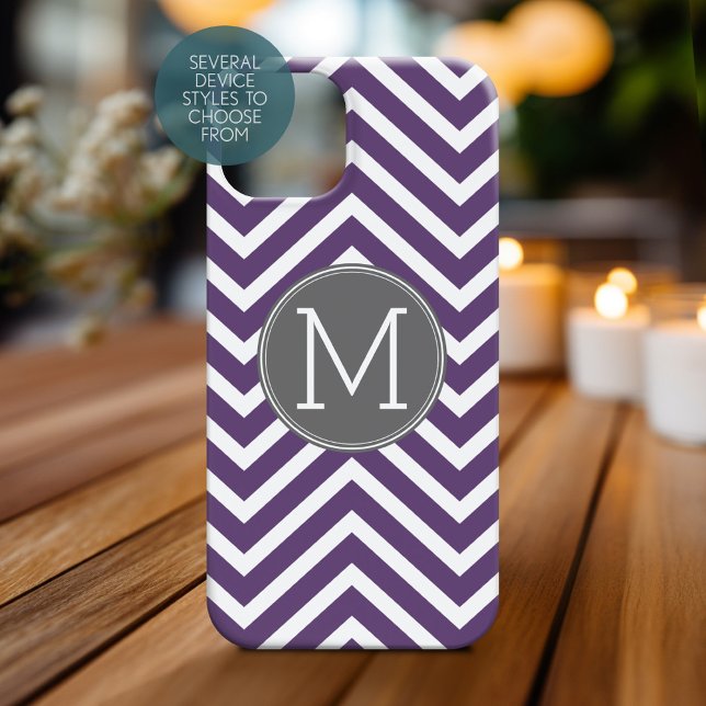 Lila och Grått Chevron Mönster med Monogram (Personalized Phone Case with Monogram)