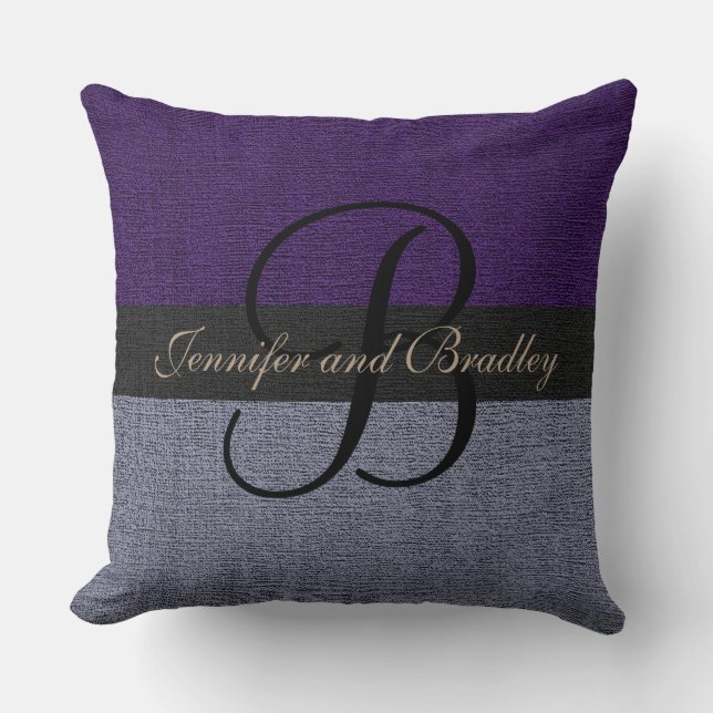 Lila och Grått Elegant Monogram Bröllop Kudde (Framsida)