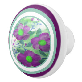 Lila och grönt kalk knopp