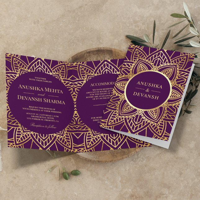 Lila och Guld Ethnic Mandala Indian Bröllop Inbjudan (Skapare uppladdad)