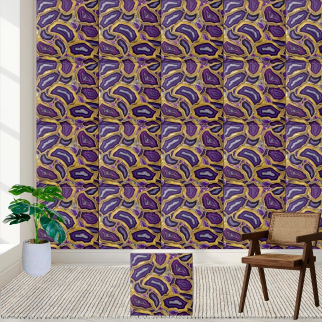 Lila och Guld Geode Tile Mönster Kakelplatta (Purple and Gold Geode Tile Pattern)