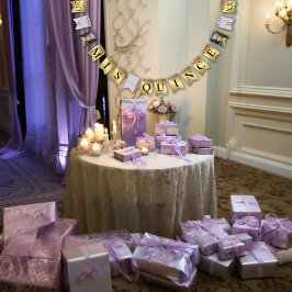 Lila och Guld Quinceañera Firande Vimplar