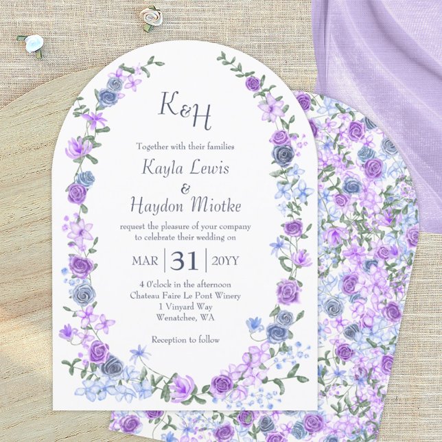 Lila- och ljusblå Ro Garden WedArches Inbjudningar (purple lavender blue roses arched wedding invitation, rose garden arches, rose vines)