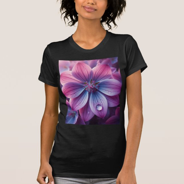 Lila och Rosa av Lilac-Blommigt T Shirt (Framsida)