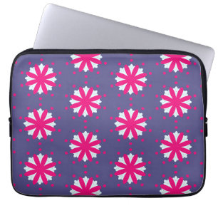 Lila och rosa blomformad illustration laptop fodral