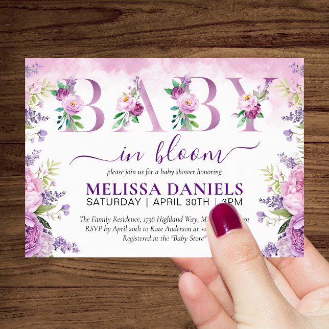 Lila och Rosa Garden Flowers Baby i Bloom Inbjudningar (Purple & Pink Garden Flowers Baby In Bloom Invitation)
