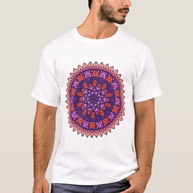 Lila och rosa mandala t shirt (Framsida)