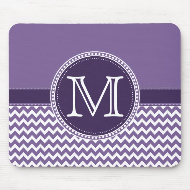 Lila och vit Chevron Zigzag Monogram Bröllop Musmatta (Framsidan)