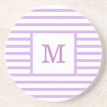 Lila och vit Rand Anpassningsbar Monogram Sandston Underlägg<br><div class="desc">Skaffa en söt,  gigantisk,  modern lila och vit strippad underlägg med anpassningsbarnas monogram namn eller initialer,  till ditt mysiga hem eller kontor! Made med sandsten. Anpassa det med ditt favoritteckensnitt och färg för att göra det till ditt och bara lycklig underlägg!</div>