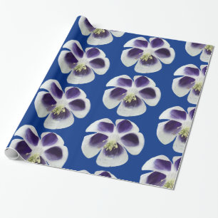 Lila och vita blommor presentpapper