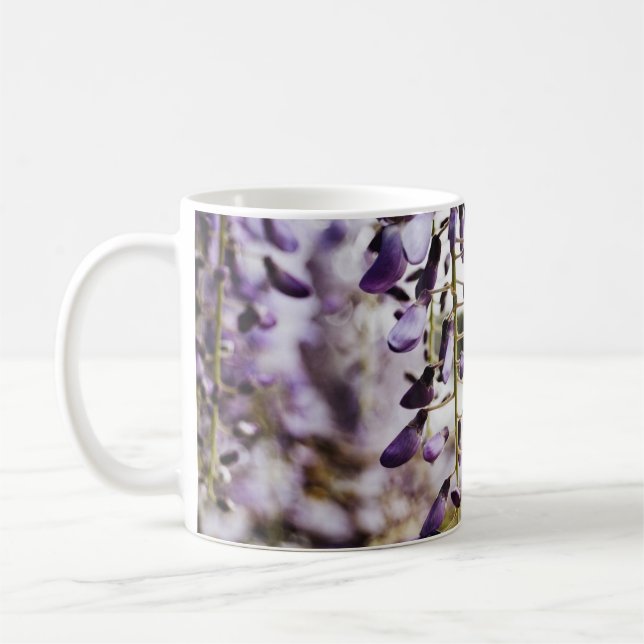 LILA- OCH VITKORT KAFFEMUGG (Vänster)