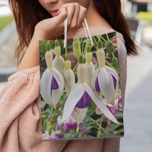 Lila och White Fuchsia Blommigt
