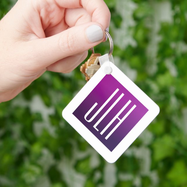 Lila Ombre & White Initialer eller annan text Nyckelring (Hand)