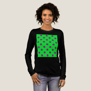 Lila på gröna prickar Mönsterdesign T Shirt