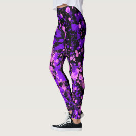 Lila Paint-plattor på Black Leggings