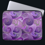 Lila Paisley Damask Pattern Laptop Fodral<br><div class="desc">Den här designen har ett paisleyfuktmönster i lilans rik.</div>