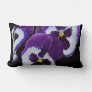 Lila Pansy Posy Lumbarkudde