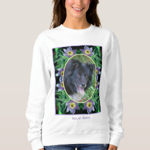 Lila Pasque Flowers Ram Skapar ditt eget foto T Shirt
