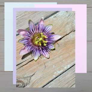 Lila Passiflora Flower Weasted Wood papper