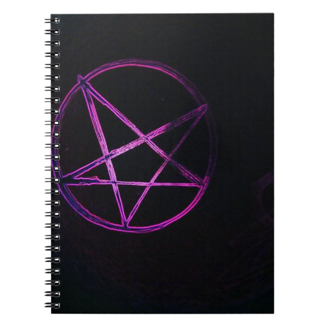 lila pentagram anteckningsbok (Framsidan)