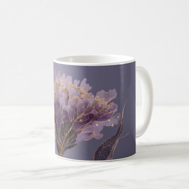 Lila Peony Inspirerad Blommig Med Guldaccent Kaffemugg (Framsida höger)