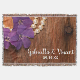 Lila Periwinkle Pearls Barn Wood Landsbyggsbröllop Mysfilt