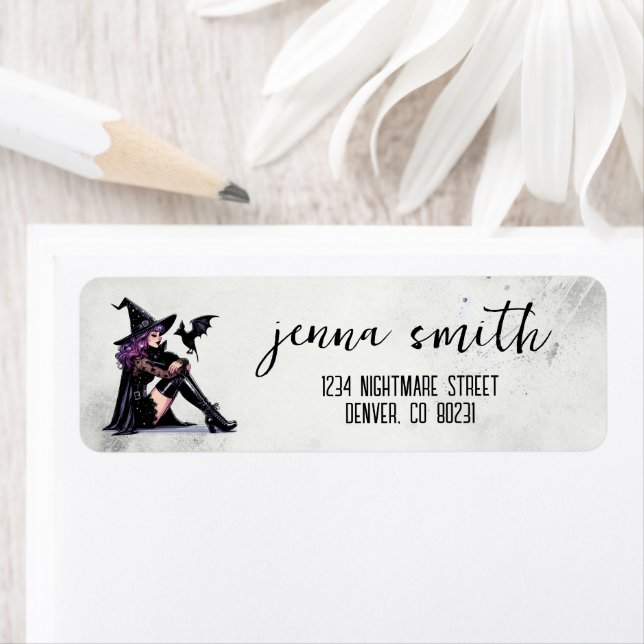Lila Pin Up Witch Returadress Etikett (Insitu)