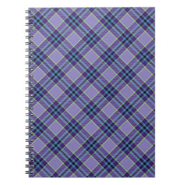 Lila Play Tartan 1 i skuggor av Lavender & Blue Anteckningsbok