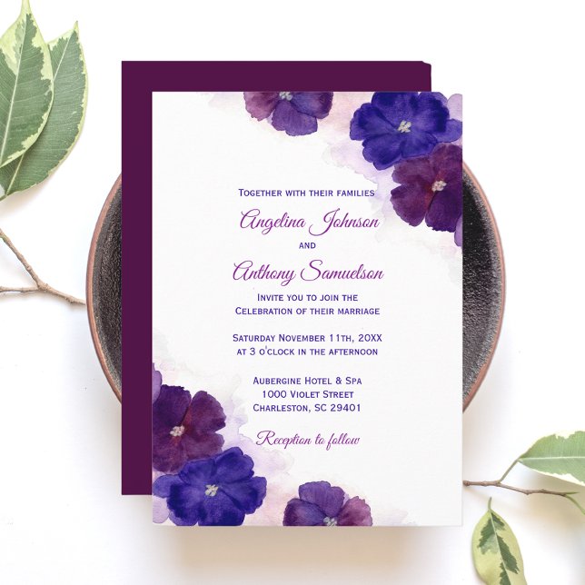 Lila Plum Royal Blue Watercolor Blommigt Bröllop Inbjudningar (Purple Plum Royal Blue Watercolor Floral Wedding Invitation)