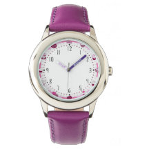 Lila Pop: Barn tittar med lila armband