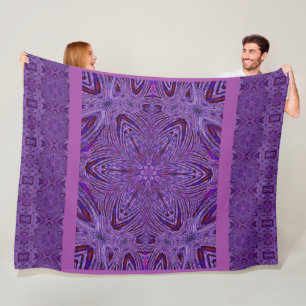Lila Psychedelic Resa Flower Fleecefilt