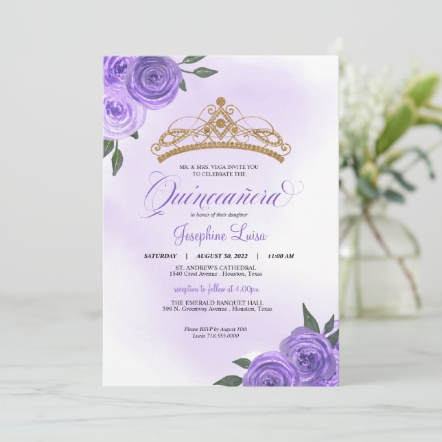Lila Ro Golden Tiara Quinceañera Birthday Inbjudningar (Stående Fram)