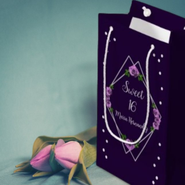 Lila Ro Silver Geometric Sweet 16 (Skapare uppladdad)