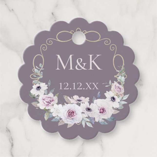 Lila Ros Blommig Krans med Monogram Gåvor Etiketter (Framsida)