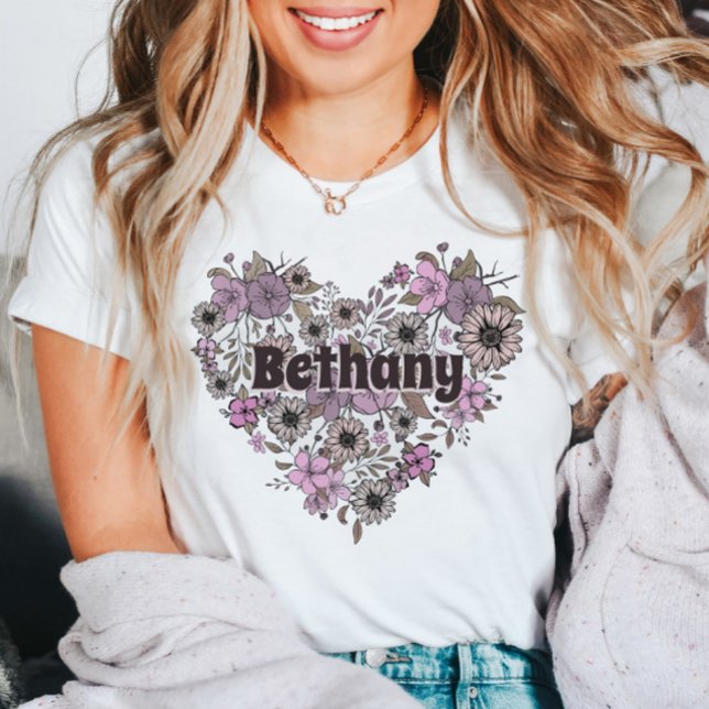 Lila Rosa Blommigt Hjärta Girlig lårbensin Namn T Shirt (Skapare uppladdad)