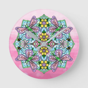 Lila, Rosa Butterflies och Flowers Mandala Rund Klocka