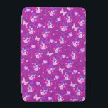 Lila rosa Flickor, fjärilar hjärta ipad cover iPad Mini Skydd<br><div class="desc">Perfekt för att skydda din ipad skärm. Detta ursprungliga ljusa lila och rosa fjärilar och hjärtegrafik fodral är designat av Sarah Trett.</div>