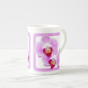 Lila/Rosa Orchid Close-up Floral Photography Benporslin Mugg