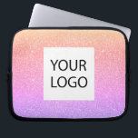 Lila Rosa Pastel - Logotyp för Anpassningsbar - sä Laptop Fodral<br><div class="desc">Guld,  Lila och Rosa Ombre Pastel Modern och Professionell Faux Glitter och Gnistra Elegant Anpassningsbar Markus för främjande av företagsprestation Bag eller Logotyp Promotional Sleeve för skönhetsindustrisknutpunkter. Det här fodral kan anpassas så att det omfattar företagets eller företagets logotyp.</div>