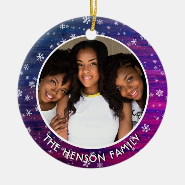 Lila Rosa Rustic Wood Snowflake-julfoto Julgransprydnad Keramik (Framsidan)