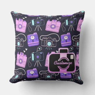 Lila & Rosa Shutter Kryp Retro Cameras Pillow Utomhuskudde