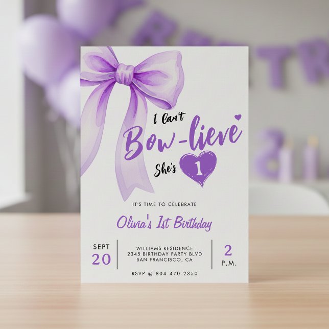 Lila rosett söt flickas födelsedagsfest inbjudningar (Purple Bow Cute Girls Birthday Party Invitation
)