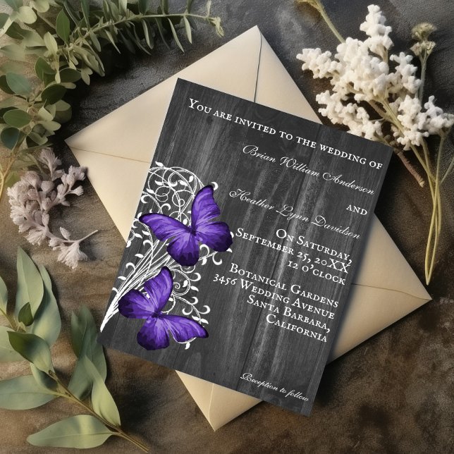 Lila Rustic Butterfly Wedding bjudande Inbjudningar (Purple Rustic Butterfly Wedding Invitation)